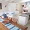 Ansteys Beach Self Catering Apartments
