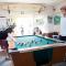 Ansteys Beach Self Catering Apartments