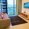 Simple No 6- Trefoil Setia Alam- Near Setia Convention Centre - 莎阿南