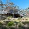 Baragoola Retreat - Luxury Waterfront Property