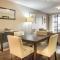 Modern 2 bedroom with underground parking 1 mins from beach-205 La Cabina, Blouberg, Cape Town