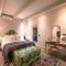 La Fontaine Guest House