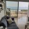 Foto: Beachfront / City Centre / 2 Bedroom Apt