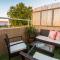 Sunset Relaxing Apt with terrace, parking & bikes