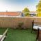 Sunset Relaxing Apt with terrace, parking & bikes