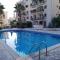 Foto: Super 2 Bed apartment opposite the Beach