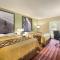Super 8 by Wyndham Cherokee