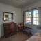 Murphys Riverside Cottage