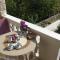 Holiday House Piacun