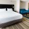 Holiday Inn Express & Suites Shelbyville, an IHG Hotel