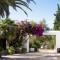 Villa Nieves is a beautiful villa set in a rural location yet it is still only a 5 minute drive from San Antonio and San Rafael