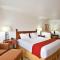 Holiday Inn Express Hotel & Suites Mattoon by IHG - Mattoon