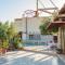 Luxury Villa Karteros
