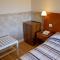 Hotel Azar
