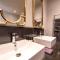 La Fontaine Guest House