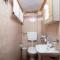 Polina House Maries
