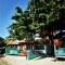 SmallFry's Beach Resort - Calatrava
