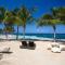 Foto: Whispering Seas - 2 Bedroom Luxury Ocean Front Condo 1/32