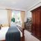 Bron Eifion Hotel