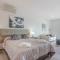 Villa Isabella, Luxury Villa with Heated Pool Ocean View in Adeje, Tenerife