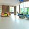 Embryo Hotel 