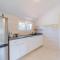 Apartments with parking space Milna, Brac - 11088