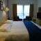 Beachcombers Hotel