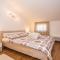 Rustic-Holiday Home Vani with Tavern, near Porec - Nova Vas