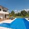 Apartment Doris with Private Pool and large Garden - Nova Vas