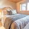 Huckleberry Hideaway