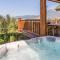 Huckleberry Hideaway