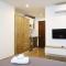 V House 5 Serviced Apartment