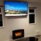 Ruths Refresh Country Retreat with Private Hot Tub