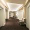 Lamaro Hotel