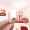 Red Apartment - Bukarest