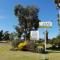 Foto: Barooga Golf View Motel 9/58