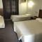 Bororen Hotel Motel