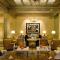 Hotel DeLuxe