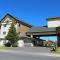 Gray Wolf Inn & Suites - West Yellowstone