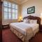 The Monterey Hotel