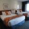 North Vancouver Hotel