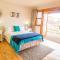 Happy Waves Holiday Home