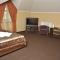 Tropicana Inn