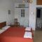 Nicolas Rooms