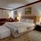 Shiroka Laka Hotel