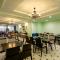 Le House Boutique Hotel - 100m to the beach
