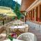 Shiroka Laka Hotel