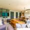 THEA Private Suites by TH District