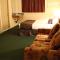 SlumberLodge Hotel