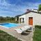 Villa Kmacici 376